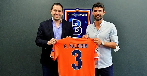 Hasan Ali Kaldırım Başakşehir'e imzayı attı
