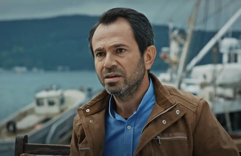 eskiya-dunyaya-hukumdar-olmazin-yildizi-kararini-verdi-eski-rolunu-aratmayacak-diziyle-donuyor-1707732584572.jpg EDHO'dan yıldızını ekranlarda tekrar görmeye hazır olun! Eski rolünü aratmayacak diziyle dönüyor-2