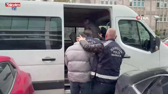 Samsun'da uyuşturucuyla yakalanan 2 kişi tutuklandı!