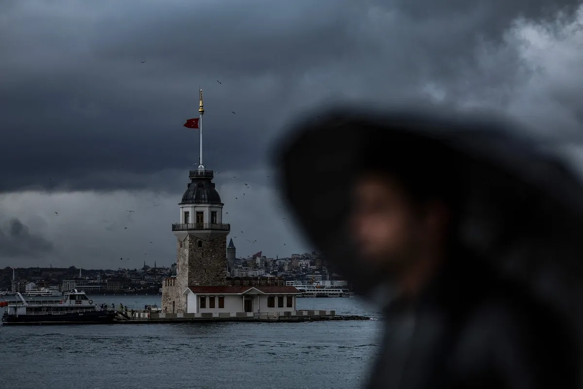 istanbulda-okullar-tatil-edildi-valilikten-idari-izin-ve-motosiklet-yasagi-karari-1792047093117.jpeg İstanbul, Sakarya ve Kocaeli'de okul tatili uzatıldı: 6 ilde eğitime ara! Motosikletlere trafik yasağı-9