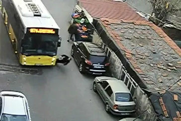 İETT yine formunda! Beykoz’da yayaya çarptı! Kan donduran görüntüler