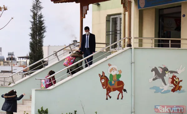 SON DAKİKA: Yüz yüze eğitim ne zaman? Yüz yüze eğitim bu sabah başladı - 47