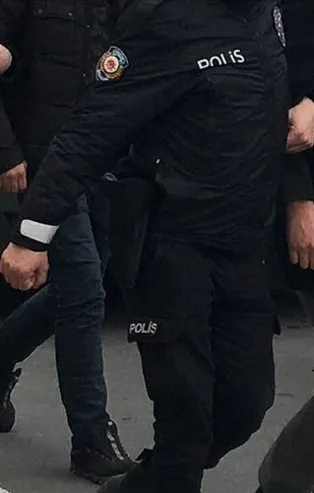 Üç koldan FETÖ operasyonu