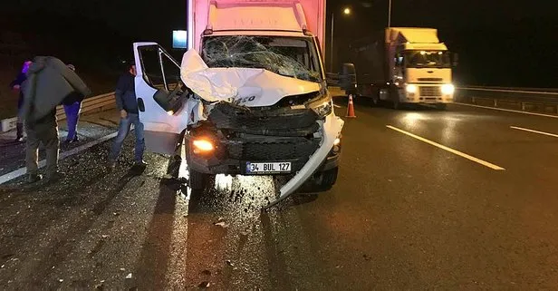 Kuzey Marmara Otoyolu’nda kamyon tıra çarptı: 1 kişi yaralandı!