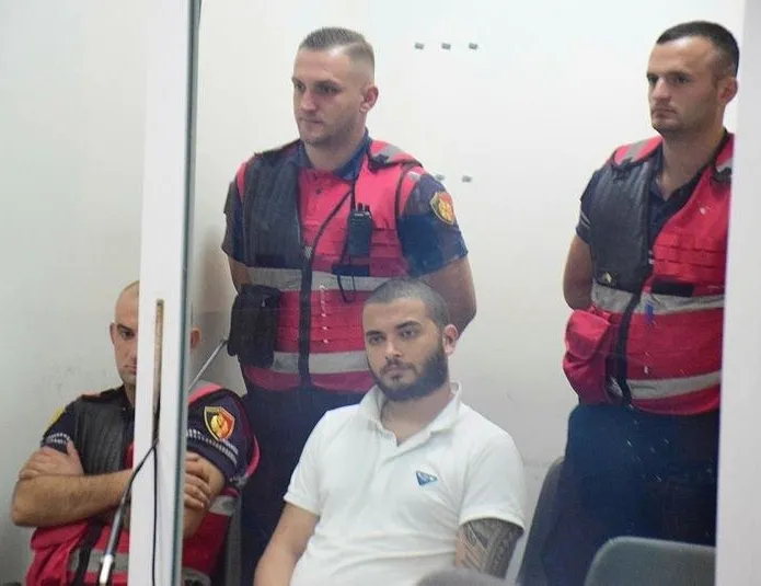 Özer’in kirli çamaşırları deşifre olacak!