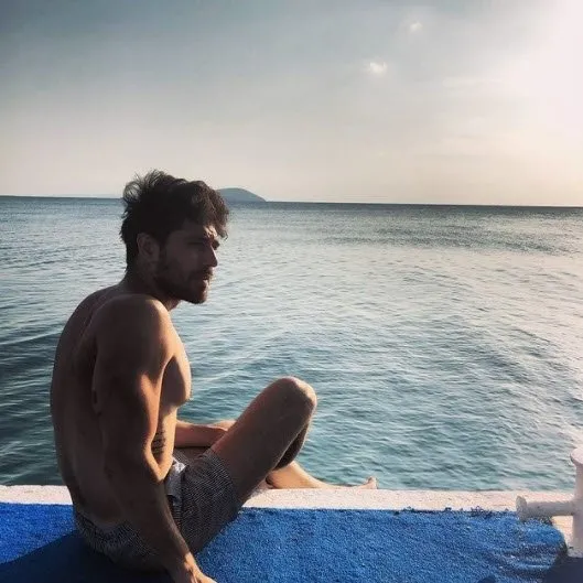 Hercai'deki şoke eden ayrılık kartları yeniden dağıtacak! Kendi ağızıyla duyurdu onu son kez izledik her şey baştan yazılacak...-6