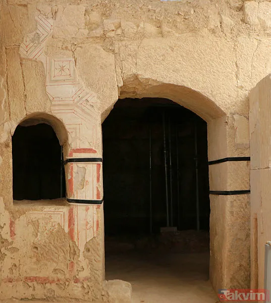 Zeugma Antik Kenti'nde 16 yıl süren kazılar sonucunda 2 kaya odası ortaya çıkarıldı - 12