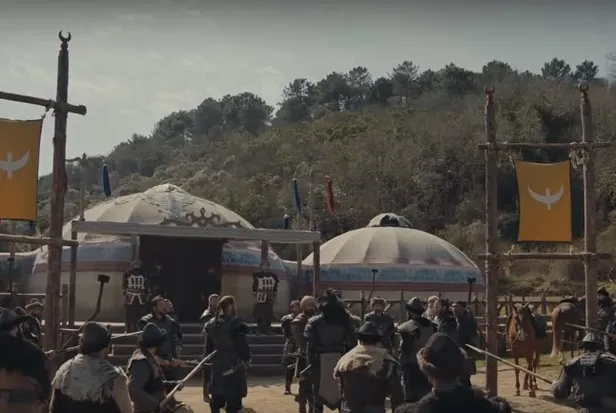 sen-resmen-eceline-geldin-togay-kurulus-osman-51-bolum-fragmani-dis-bileyip-teyakkuza-geciyor-1616014503715.jpg Sen resmen eceline geldin Togay! Kuruluş Osman 51. bölüm fragmanı: Diş bileyip teyakkuza geçiyor!-8