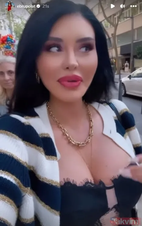 Frikik vermemek için bu kez kendi sansürledi! Ebru Polat'tan araç içinde olay poz! - 4