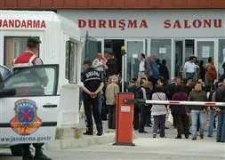 Balyoz ve Ergenekon davaları ilk kez aynı anda yapılacak