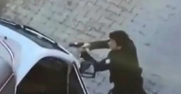 Bahçelievler'de hareketli anlar! Pompalı tüfeği polise doğrultan saldırgan omzundan vuruldu
