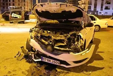 Aksaray’da 2 otomobil birbirine girdi: 2’si çocuk 7 kişi yaralandı