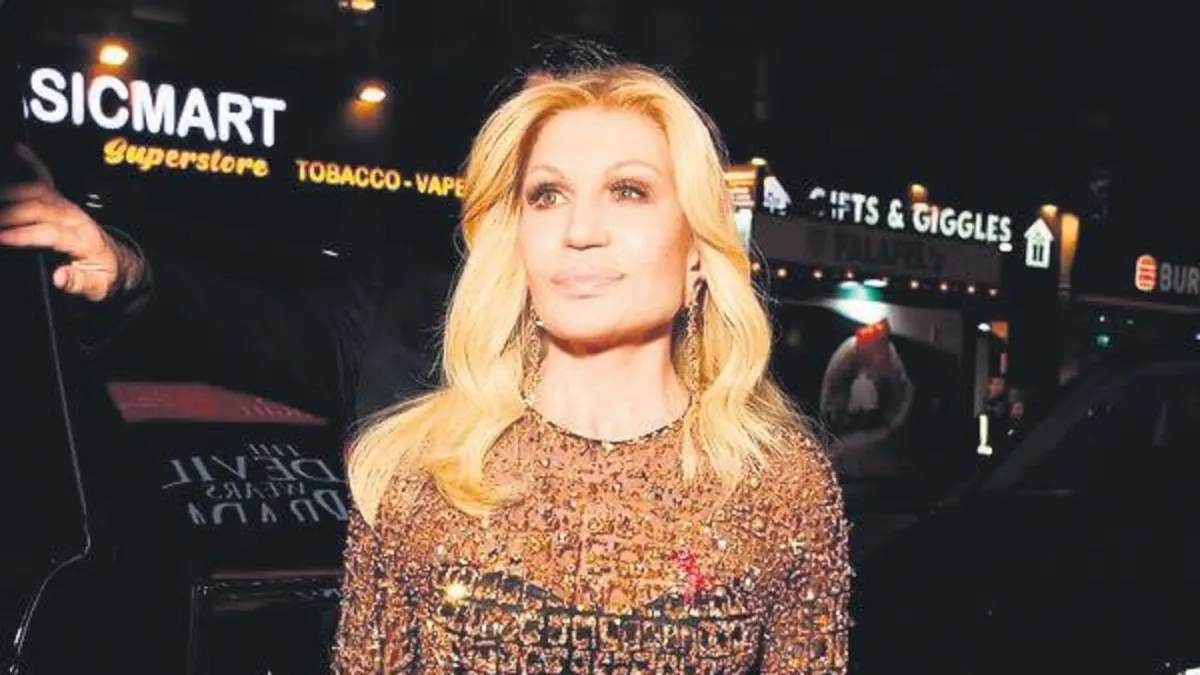 Versace’nin dönüşümü! Moda tutkunu Donatella'yı görenler tanıyamadı