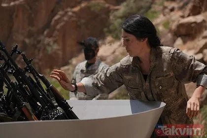 Terör örgütü PKK silahları yaktı... Bese Hozat kazan başında! Tarihi görüntüler...