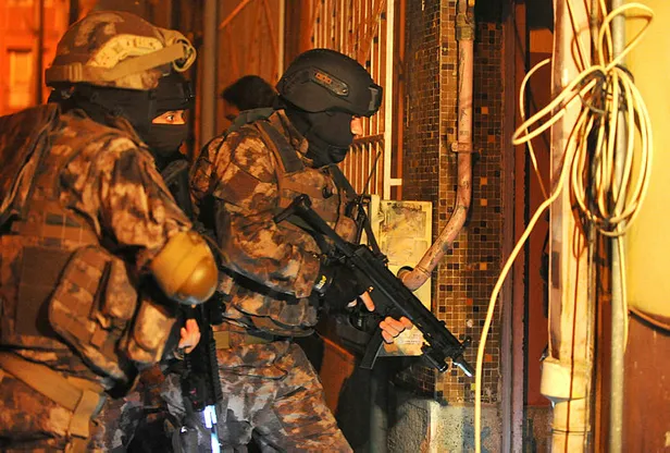 Son dakika: Bursa'da DEAŞ operasyonu: 26 şüpheli gözaltında-4