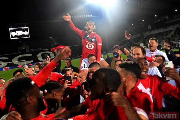 Şampiyon Lille'in kupası Bizim Çocukların elinde: Törende "Kral Burak Yılmaz" tezahüratları - 3