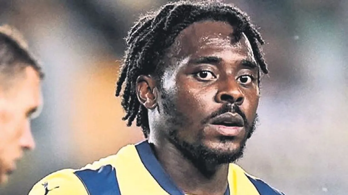 Libya’da büyük gerilim: Osayi Samuel, havalimanında mahsur kaldı