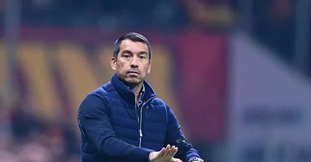 Giovanni van Bronckhorst, Arda Kardeşler’e yüklendi!