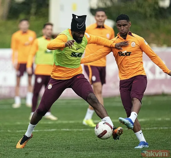 Okan Buruk Galatasaray'dan ayrılıyor mu? O hamle canını sıktı - 12