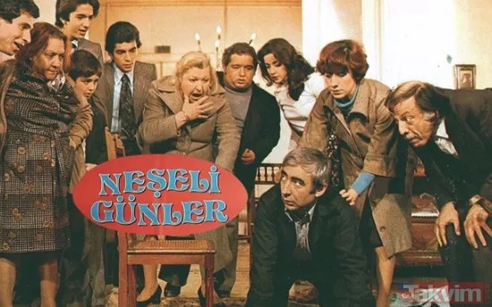 Yeşilçam'da Münir Özkul ve Adile Naşit'in efsane filmi Neşeli Günler'de inanılmaz hata! Filmin ortasında set çalışanının... - 1