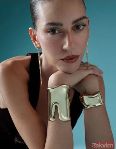 Görenler ilk bakışta tanıyamamıştı! Sinem Kobal'dan "Değişmedim" mesajı: Kırmızı elbisesiyle cevap verdi - 3