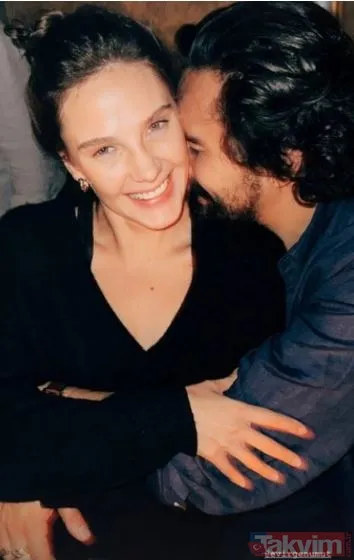 Sahnede şarkı söyleyen Kıvanç Tatlıtuğ'a Umut Evirgen'den müdahale "Yapmayın yakışmıyor" Alina Boz ile Umut Evirgen'in düğünde... - 17