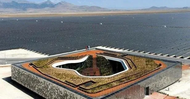 Çöldeki enerji vahası