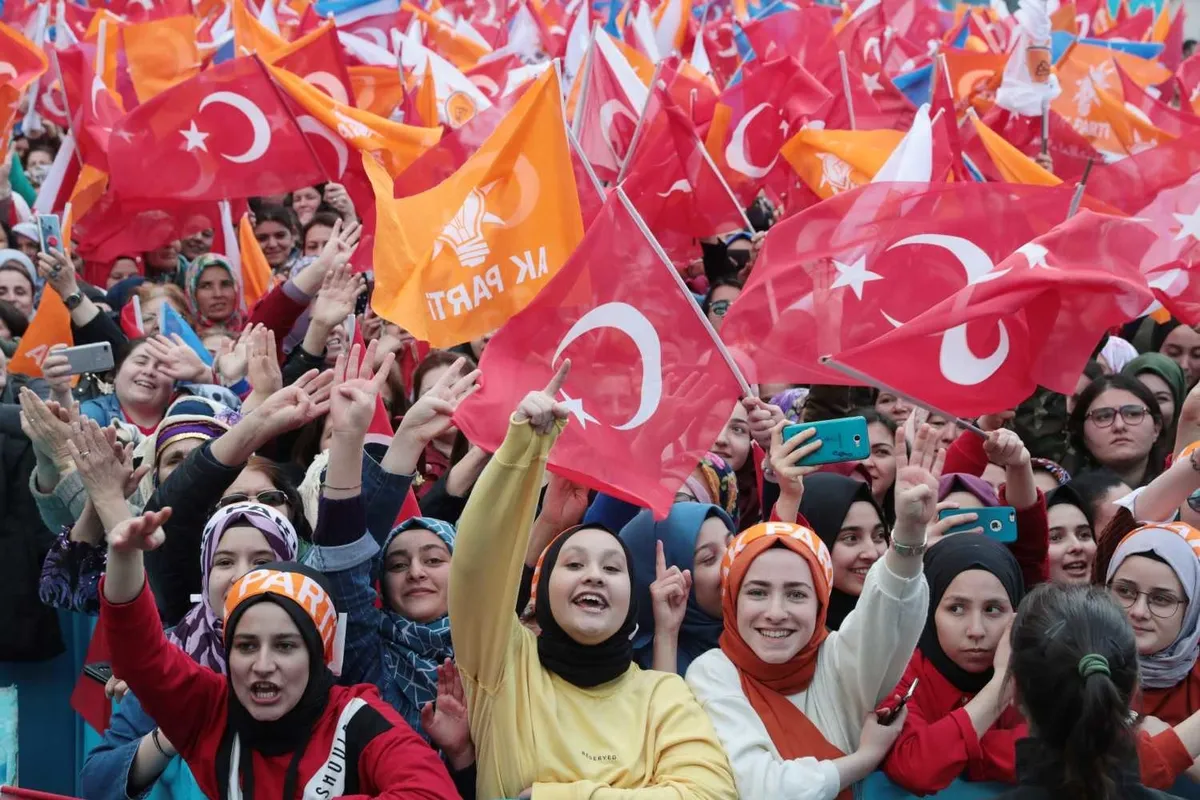 1786485091881.jpeg Çeyrek asırlık buluşma! Başkan Erdoğan'ın katılacağı AK Parti'nin kuruluş yıl dönümü programı belli oldu: 150 bin kişi Başkent'e akın edecek-5