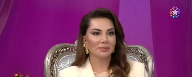 Görenler tanıyamadı! Ebru Yaşarın estetik değişimi İbo Showa damga vurdu! Ebru Yaşar ile İbo Show nostalji videosu...