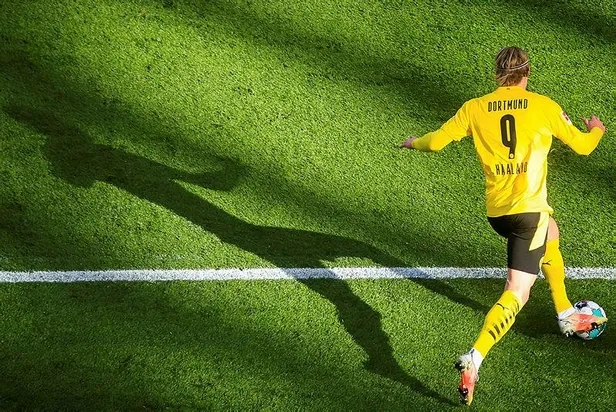 iste-borussia-dortmundun-yildiz-golcu-erling-haaland-icin-istedigi-bonservis-bedeli-1616779139529.jpeg İşte Borussia Dortmund'un yıldız golcü Erling Haaland için istediği bonservis bedeli!-3