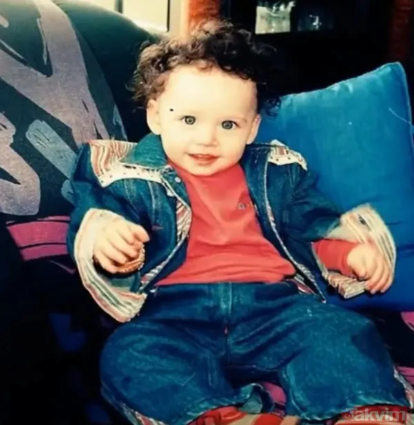 Sen Anlat Karadeniz'in yıldızı Ulaş Tuna Astepe'nin çocukluk fotoğrafına bakın (Ünlülerin çocukluk fotoğrafları) - 6