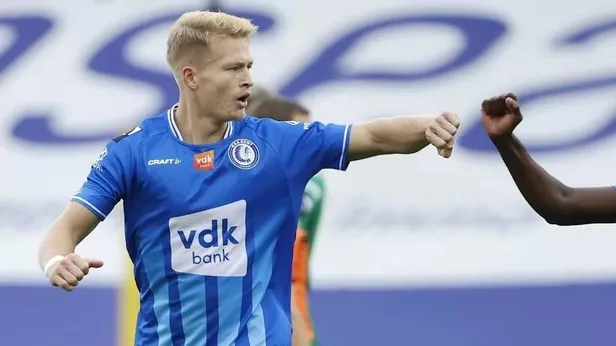 galatasarayda-stoper-transferinde-hareketli-saatler-51-olsen-49-ortiz-1661120783543.jpeg Galatasaray'da stoper transferinde hareketli saatler! %51 Olsen %49 Ortiz...-2