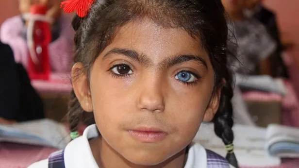 8 yaşındaki Nurcan Berk görenleri şaşkına çeviriyor-2