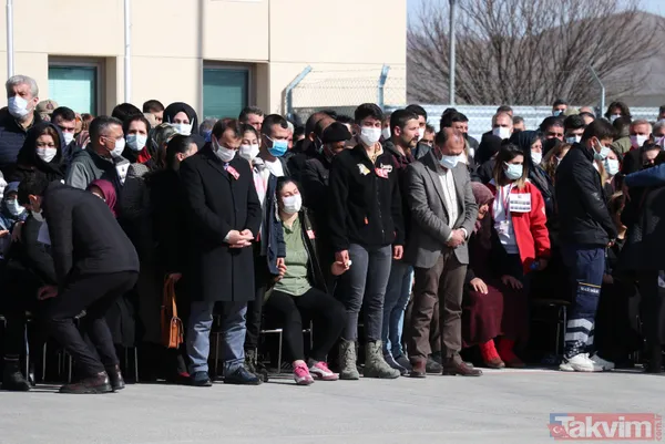 Helikopter kazasında şehit olan 11 asker Elazığ'dan Ankara'ya uğurlandı - 6