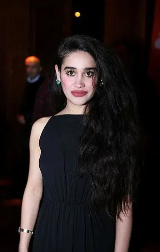 Meltem Miraloğlu, kendisinden 48 yaş büyük eşi Patrick ile boşanacağı iddialarını yalanladı