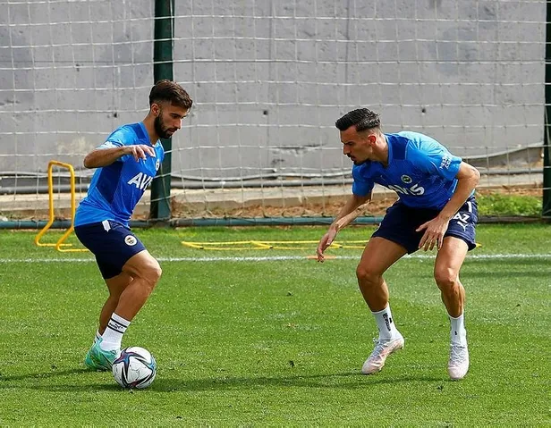 Kanarya için yeni test! Fenerbahçe mi Sivasspor mu? Forvette kim oynayacak?-2