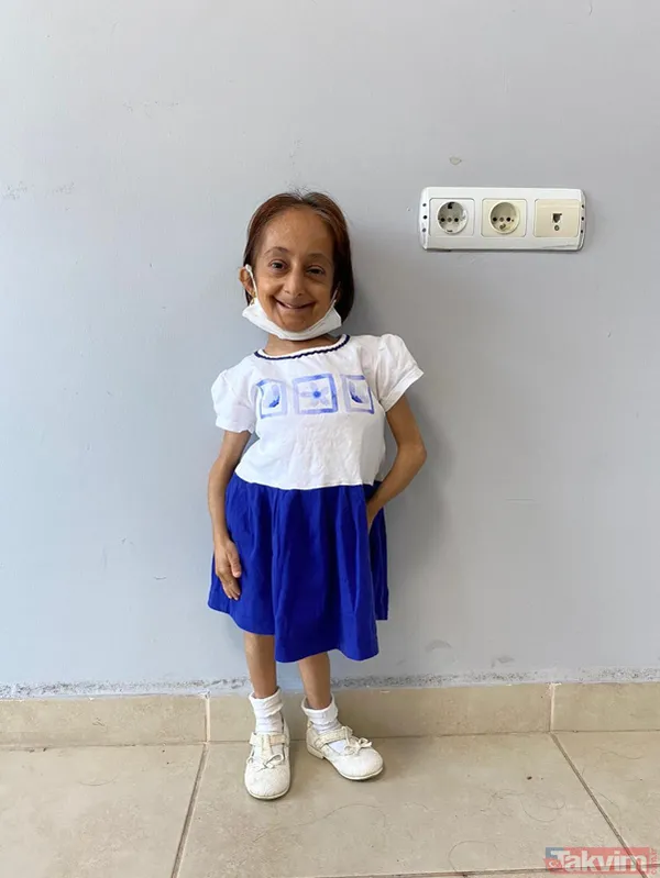 Türkiye'nin en kısa boylu kadını Elif Kocaman Osmaniye Kadirli'de yaşamını yitirdi - 2