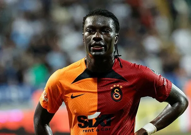 dembele-bombasi-galatasaray-fransiz-yildizin-transferi-icin-harekete-gecti-1666916109976.jpeg Dembele bombası! Galatasaray, Fransız yıldızın transferi için harekete geçti-2