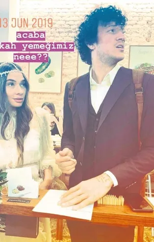 Müge Boz-Caner Erdeniz çifti nikahlarını hamburgercide kutladı