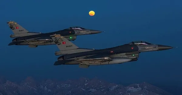 f-16-pazarliginda-turkiyeden-carpici-hamle-pazarlik-pentagon-ile-yapilsin-1660370495193.jpg F-16 pazarlığında Türkiye'den çarpıcı hamle: Pazarlık Pentagon ile yapılsın-4