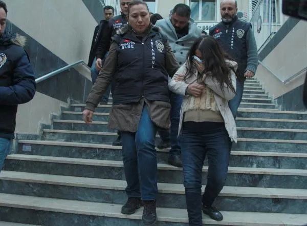 İstanbul'da vatandaşlara kabus yaşatan hırsızlık çetesi çökertildi-2