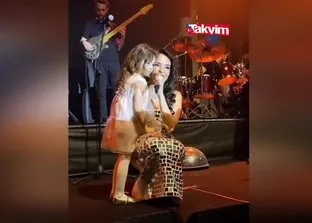Şarkıcı Bengü kızıyla düet yaptı!