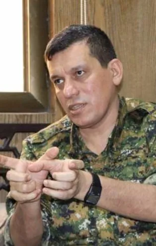 Twitter YPG elebaşısı Mazlum Kobani'nin hesabını onayladı