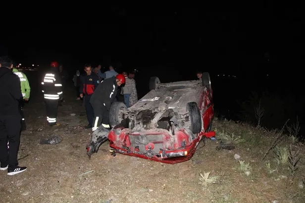 Manisa'da feci kaza! Kontrolden çıkan otomobil takla attı: 1 çocuk öldü, 7 kişi yaralandı-3