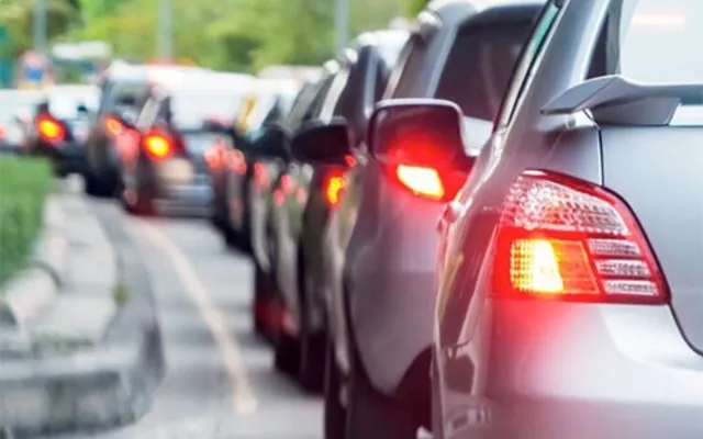 Arabalar nasıl az yakar? İşte en az benzin harcatan yöntemleri açıkladık-5