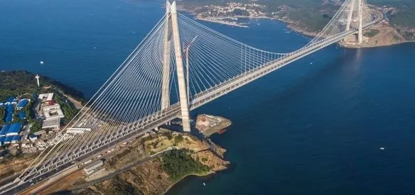 TÜRKİYE'NİN DEV PROJELERİNDEN OLAN OSMANGAZİ KÖPRÜSÜ HİZMETE AÇILDI