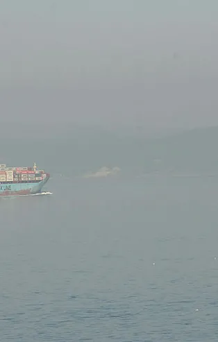 Çanakkale Boğazı gemi geçişlerine kapatıldı