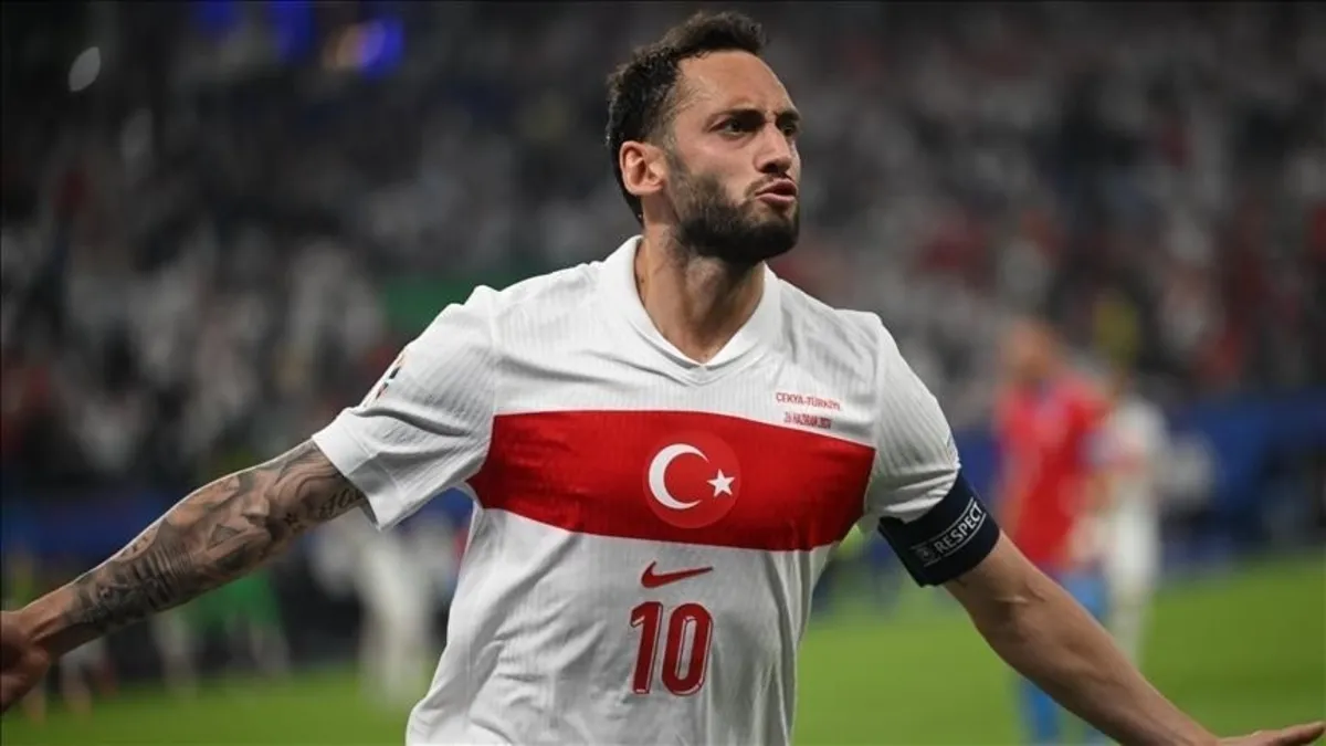 Montella'dan Hakan Çalhanoğlu itirafı: O olmadan bir parçamız eksik