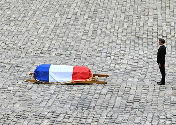 Afrika’da üç yılda sekizinci darbe! Fransa’nın eski kolonisi Gabon’da ordu iktidarı nasıl devirdi?-10