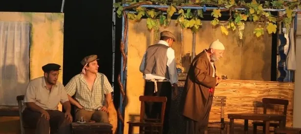 Köyde sergilenen tiyatro ilgiyle izlendi